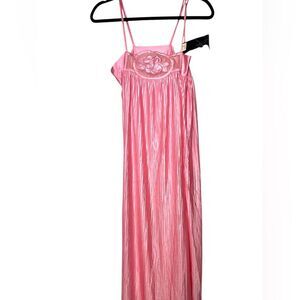 Vintage Lily of France NWT Rose Nightgown with Floral Accent